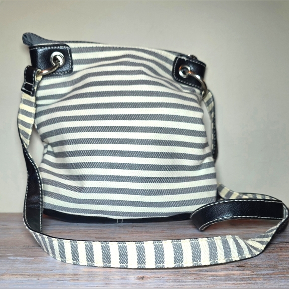Novelty Black & White Striped Owl Crossbody Shoulder Bag Purse Fabric PVC - Picture 2 of 6